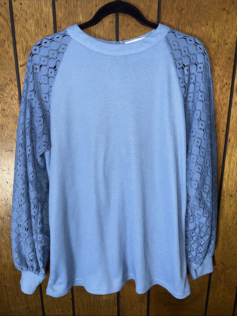 Women's Sky Blue Crochet-Sleeve Pullover Blouse